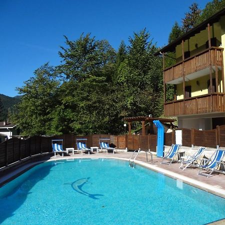 Residence Ai Tovi Bezzecca Exterior photo